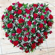 Red Rose &amp; Gypsophilia Heart