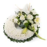 Classic White Based Wreath